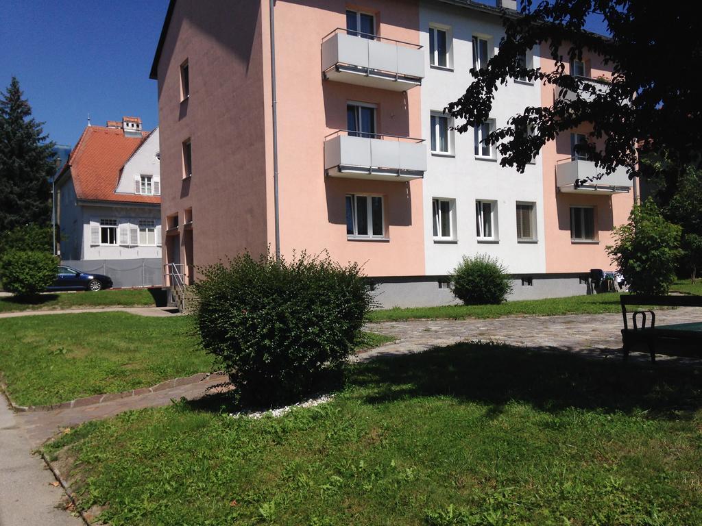 Appartamento Am Loewenpark Melk Esterno foto